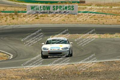 media/May-31-2025-CalClub SCCA (Sat) [[2c1a04e1ee]]/Qualifying/Group 5/Turn 4/